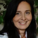 dr Agnieszka Szewczyk-Zakrzewska